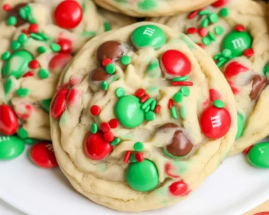 Delicious M&M Christmas Cookies with vibrant red and green candy pieces.