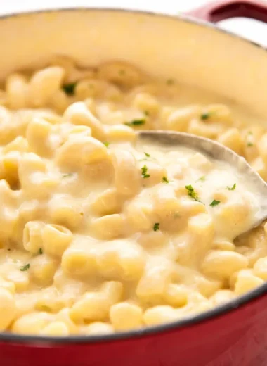 Creamy stovetop mac n cheese easy recipe no bake made with just 6 ingredients