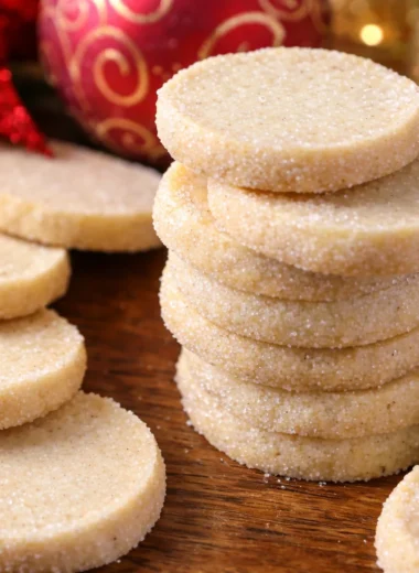 German Heidesand cookies - buttery brown butter shortbread cookies that melt in your mouth.