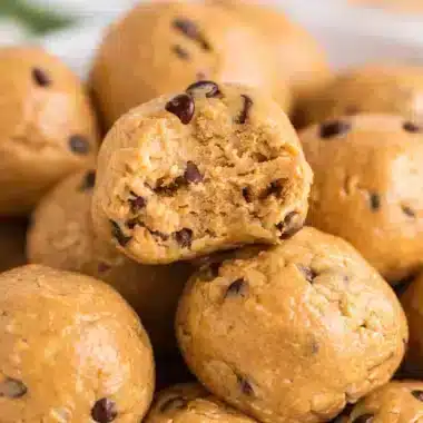 Delicious homemade Vanilla Protein Balls with oats and peanut butter, nutritious snack.