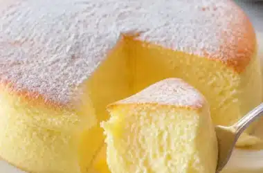Japanischer Baumwollkuchen, leicht und fluffig, perfekt für jeden Anlass.