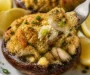 Krabben gefüllte Portobello-Pilze mit Lumpenkrabbenfleisch