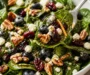 Blaubeer-Spinat-Salat mit Honig-Balsamico-Dressing